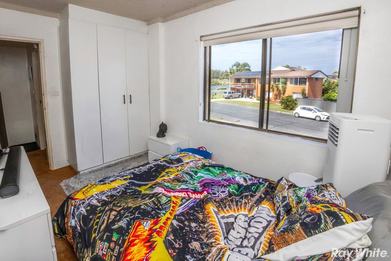 Photo - 3/33 Point Road, Tuncurry NSW 2428 - Image 7