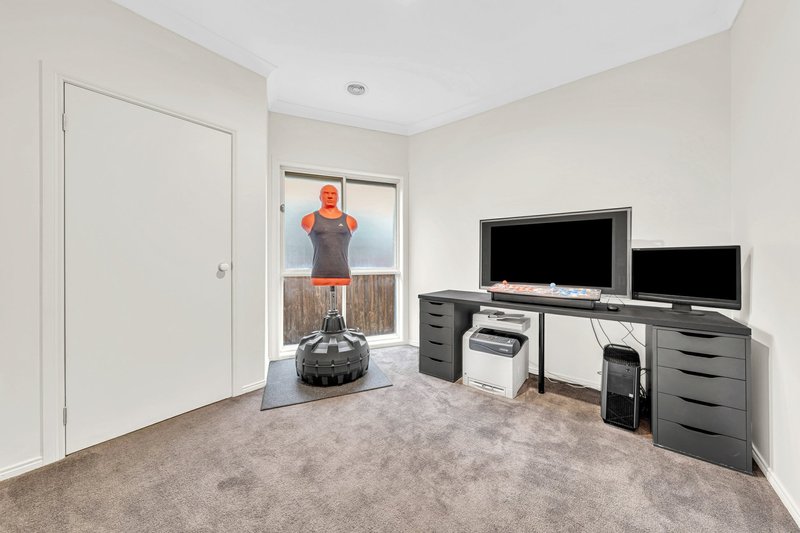 Photo - 3/33 Portchester Boulevard, Beaconsfield VIC 3807 - Image 5