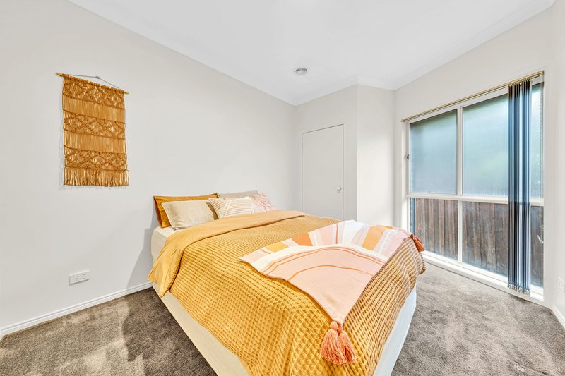 Photo - 3/33 Portchester Boulevard, Beaconsfield VIC 3807 - Image 8