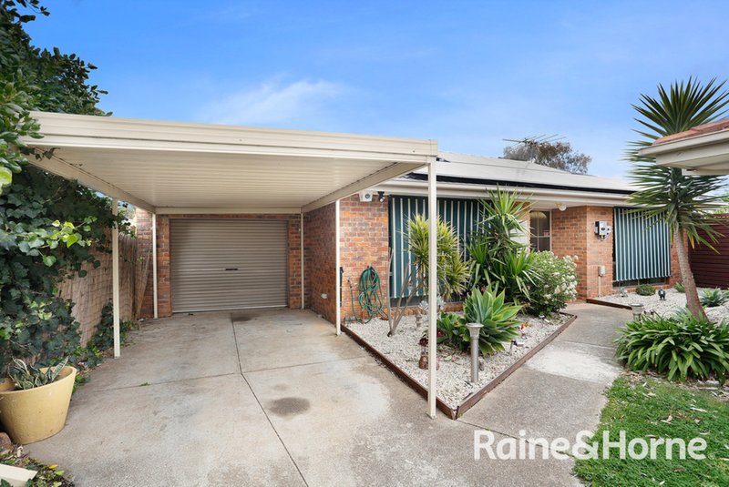 3/33 Staughton Street, Melton South VIC 3338