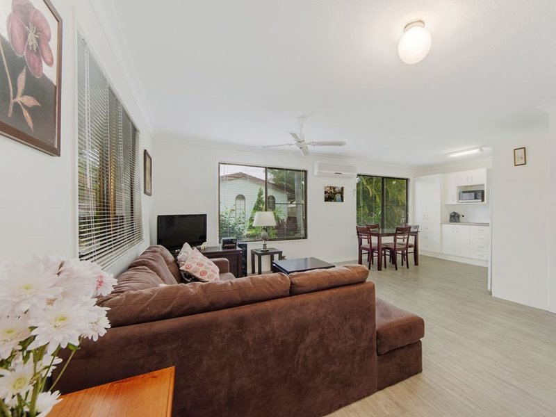 Photo - 33/3 Township Drive, Burleigh Heads QLD 4220 - Image 1