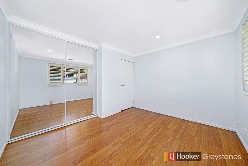 Photo - 33/30 Bradman Street, Greystanes NSW 2145 - Image 4