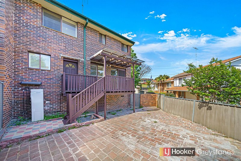 Photo - 33/30 Bradman Street, Greystanes NSW 2145 - Image 6