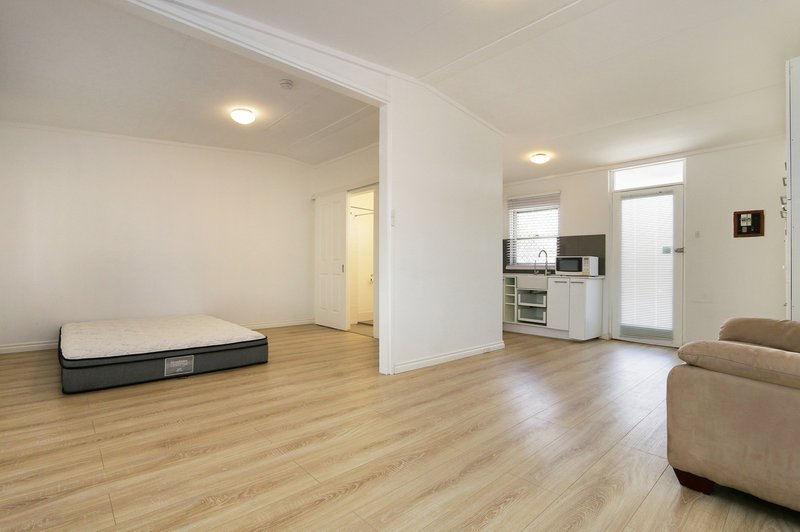 Photo - 33/318 Canning Highway, Bicton WA 6157 - Image 9