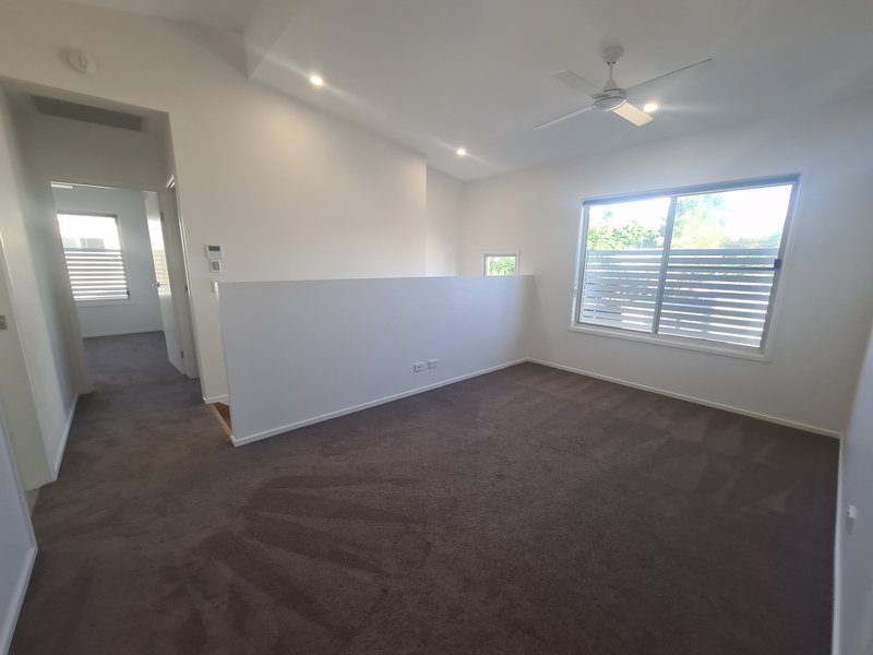 Photo - 3/332 Scarborough Road, Scarborough QLD 4020 - Image 8