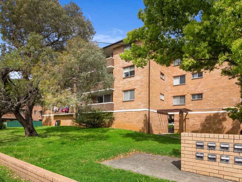 33/4-8 St Johns Rd , Cabramatta NSW 2166