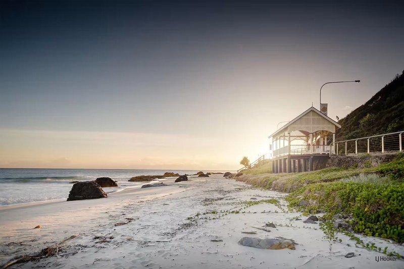 Photo - 3/34 Coolangatta Road, Coolangatta QLD 4225 - Image 15