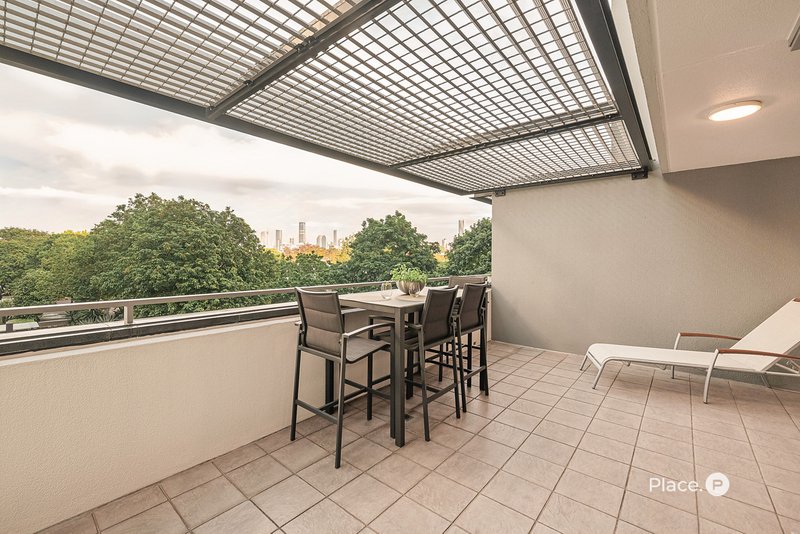 Photo - 3341/30 Hollins Crescent, New Farm QLD 4005 - Image 12