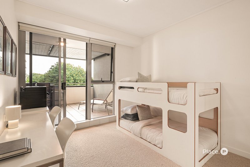 Photo - 3341/30 Hollins Crescent, New Farm QLD 4005 - Image 18