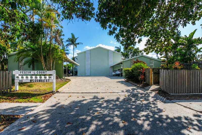 Photo - 3/346-348 Mccoombe Street, Mooroobool QLD 4870 - Image 1