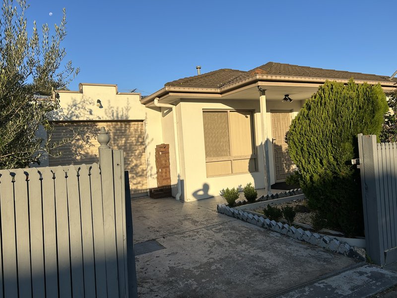 Photo - 3/346 Camp Road, Broadmeadows VIC 3047 - Image 1