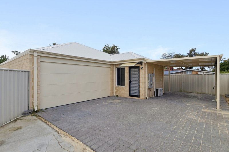 Photo - 334A Marangaroo Drive, Koondoola WA 6064 - Image 1