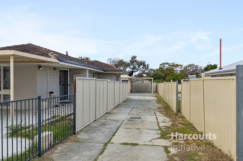Photo - 334A Marangaroo Drive, Koondoola WA 6064 - Image 18