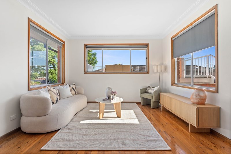 Photo - 3/35 Bassett Street, Hurstville NSW 2220 - Image 3