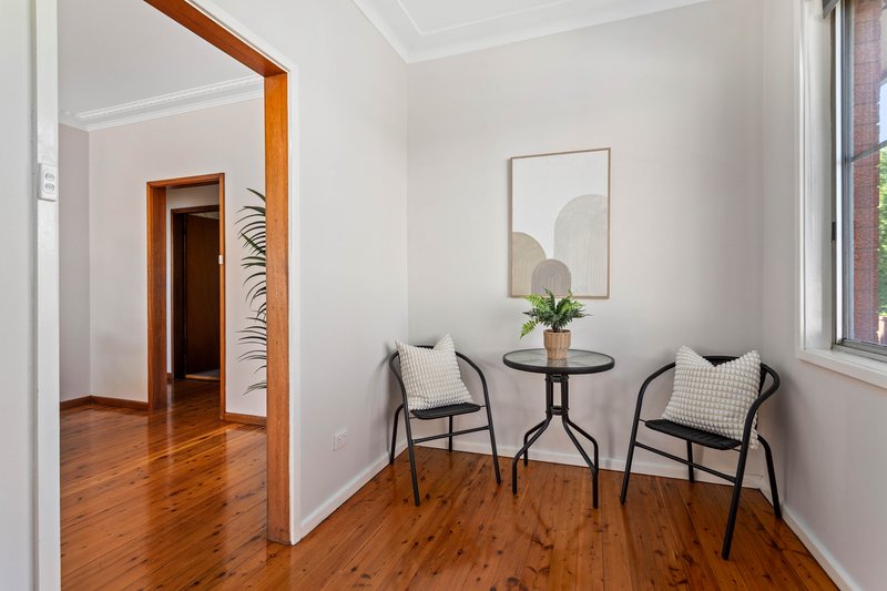 Photo - 3/35 Bassett Street, Hurstville NSW 2220 - Image 5