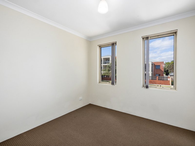 Photo - 3/35 Henry Street, East Cannington WA 6107 - Image 15