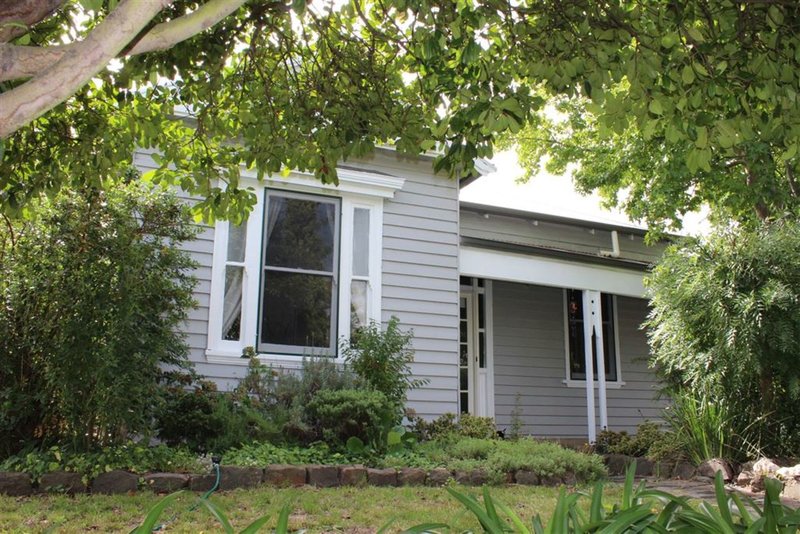 335 Humffray Street North, Brown Hill VIC 3350