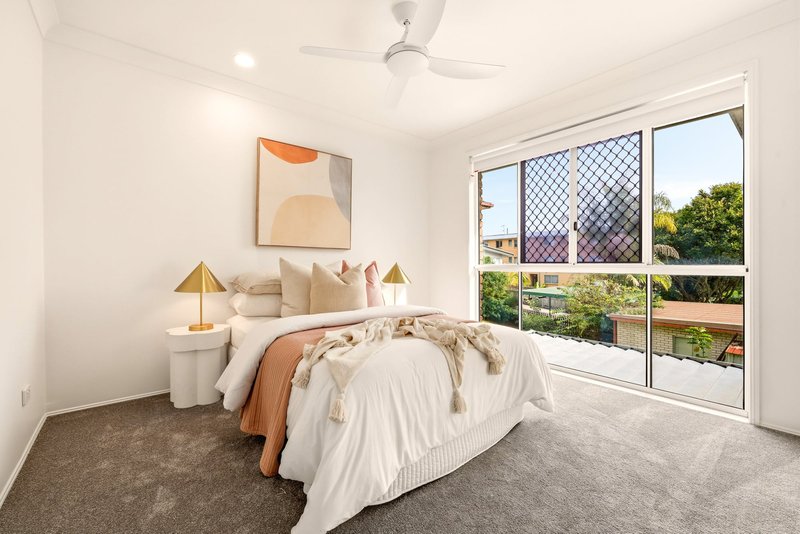 Photo - 3/35 Noela Street, Coorparoo QLD 4151 - Image 16