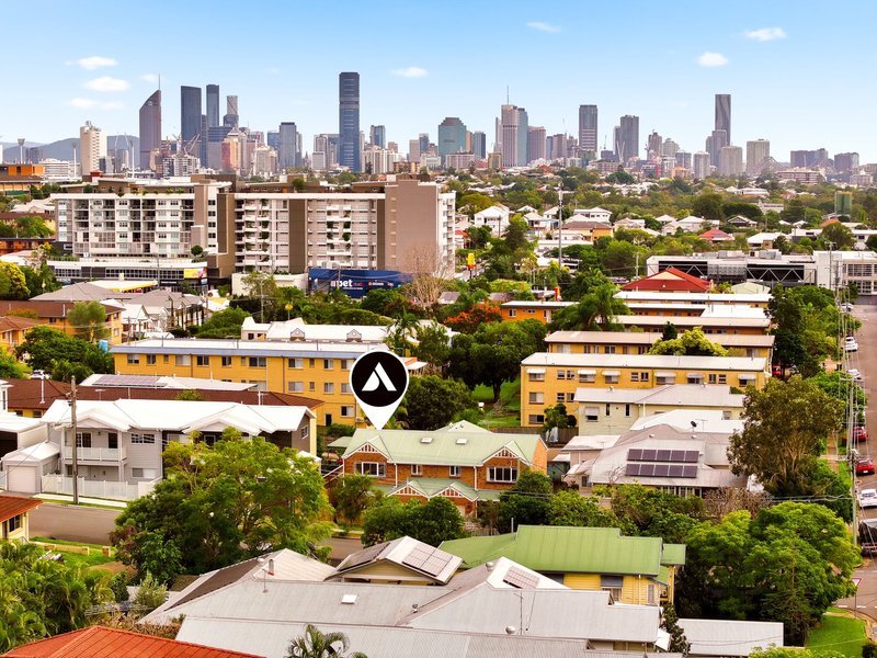 Photo - 3/35 Noela Street, Coorparoo QLD 4151 - Image 25