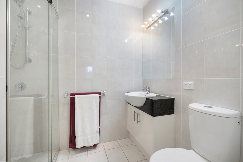 Photo - 3/35 Queen Street, Bongaree QLD 4507 - Image 6