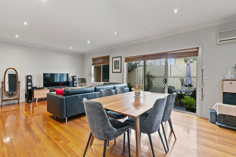 Photo - 3/35 Spring Street, Preston VIC 3072 - Image 2