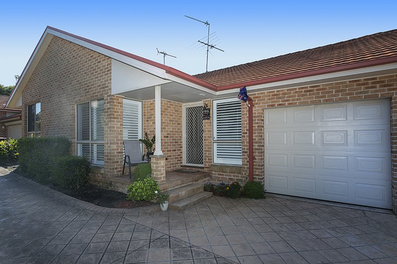 Photo - 3/35 Stuart Street, Helensburgh NSW 2508 - Image 2