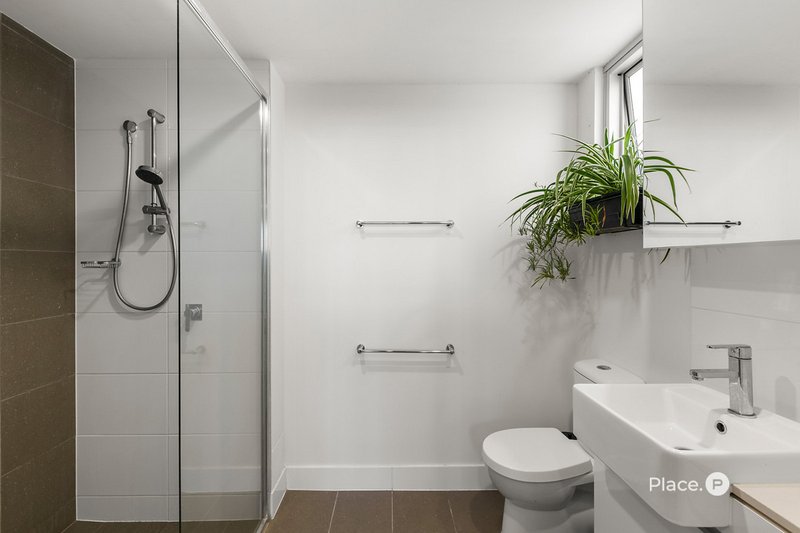 Photo - 335/986 Wynnum Road, Cannon Hill QLD 4170 - Image 6