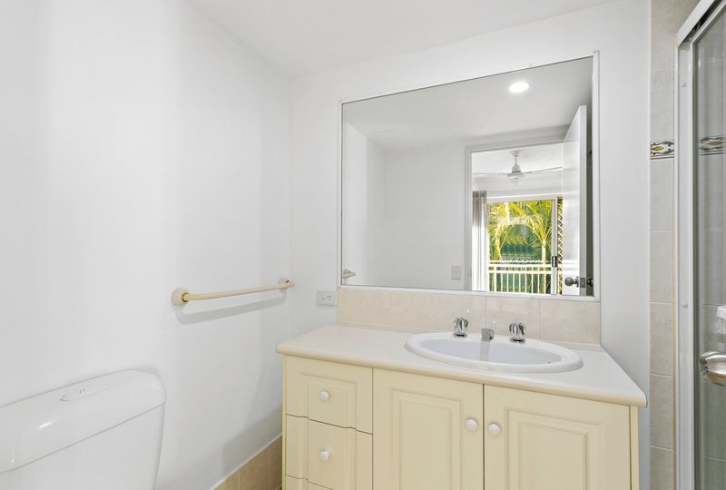 Photo - 3/36 Alexandra Avenue, Mermaid Beach QLD 4218 - Image 7
