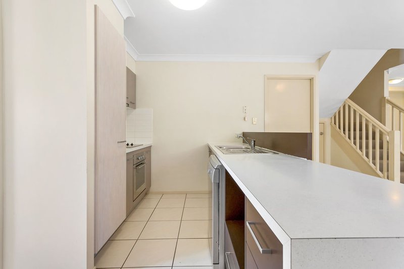 Photo - 3/36 Russell Street, Everton Park QLD 4053 - Image 14