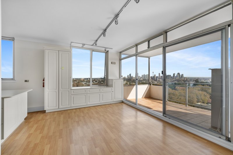 Photo - 33/6 Trelawney Street, Woollahra NSW 2025 - Image 5