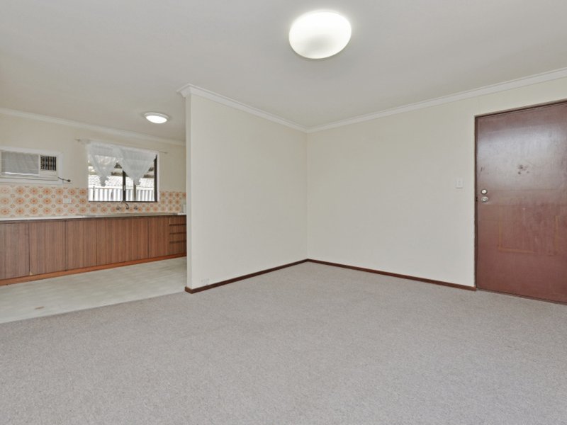 Photo - 3/360 Acton Avenue, Kewdale WA 6105 - Image 5