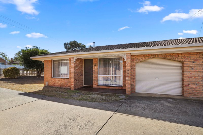 Photo - 3/362 Aberdeen Street, Manifold Heights VIC 3218 - Image 2