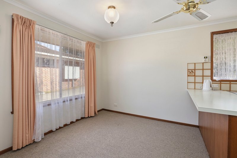 Photo - 3/362 Aberdeen Street, Manifold Heights VIC 3218 - Image 7