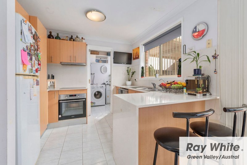 Photo - 3/37-39 Boomerang Road, Edensor Park NSW 2176 - Image 2