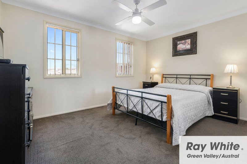 Photo - 3/37-39 Boomerang Road, Edensor Park NSW 2176 - Image 5