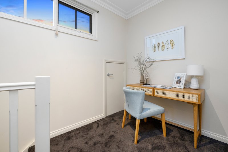 Photo - 3/37 Donna Buang Street, Camberwell VIC 3124 - Image 14