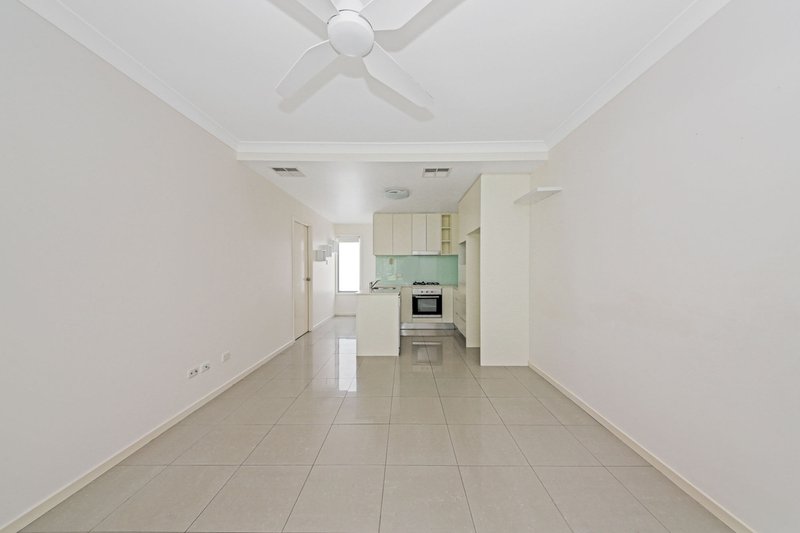 Photo - 3/37 Gamelin Crescent, Stafford QLD 4053 - Image 4