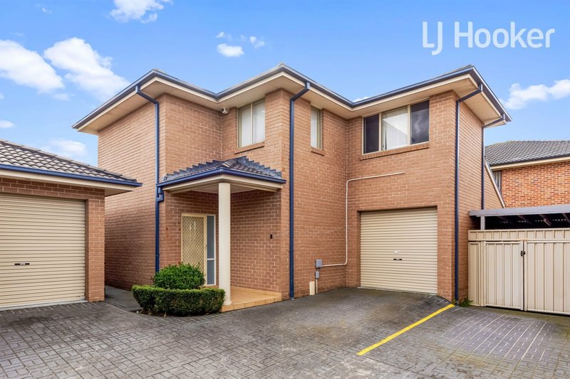 3/37 Mayberry Cr , Liverpool NSW 2170