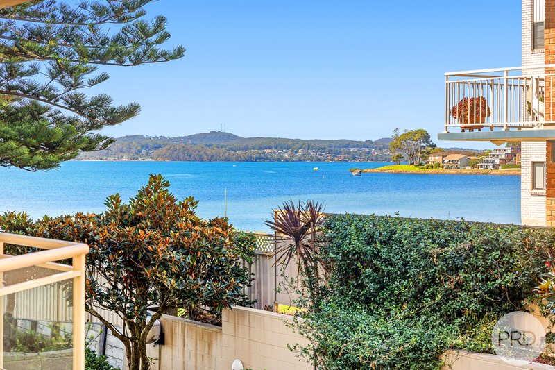 Photo - 3/37 Soldiers Point Road, Soldiers Point NSW 2317 - Image 7