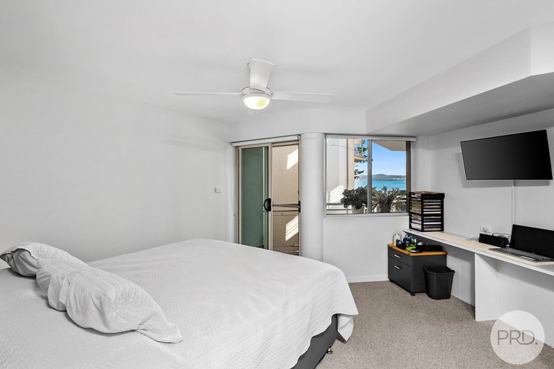 Photo - 3/37 Soldiers Point Road, Soldiers Point NSW 2317 - Image 10
