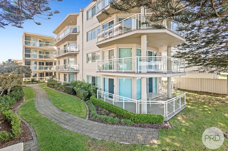 Photo - 3/37 Soldiers Point Road, Soldiers Point NSW 2317 - Image 17
