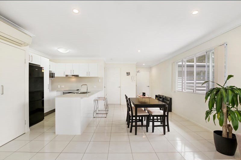 Photo - 3/37 Station Avenue, Gaythorne QLD 4051 - Image 5