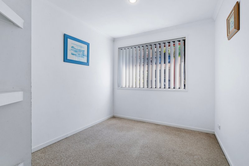 Photo - 3/37 T E Peters Drive, Broadbeach Waters QLD 4218 - Image 13