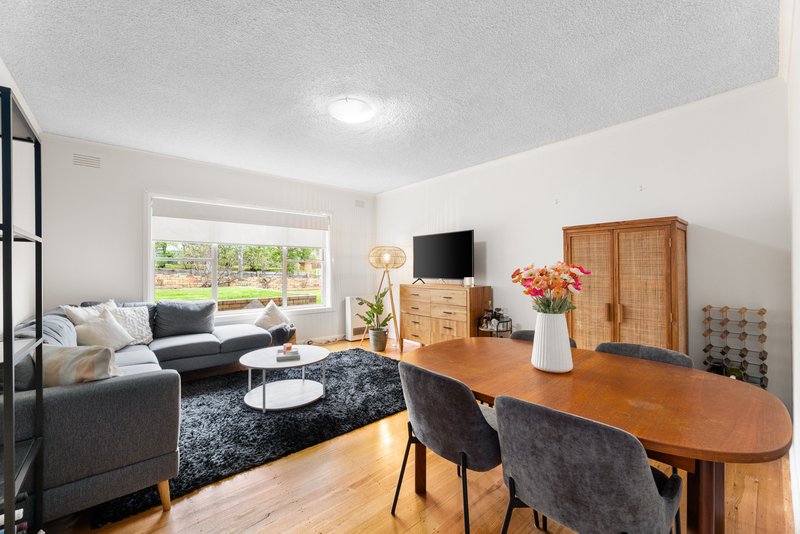 Photo - 3/37 Thomas Street, Camberwell VIC 3124 - Image 4
