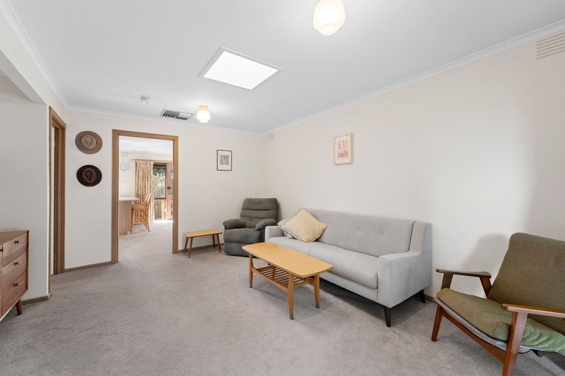 Photo - 3/37 Torbay Street, Macleod VIC 3085 - Image 2
