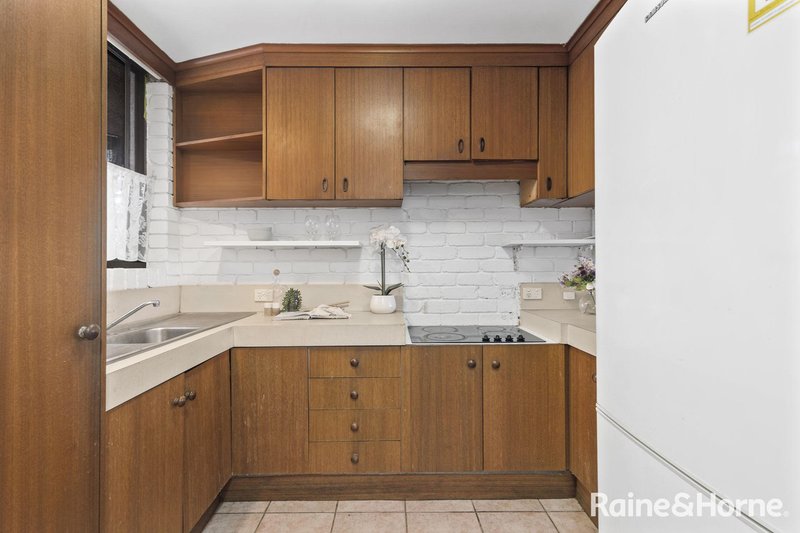 Photo - 3/37 Waverley Road, Taringa QLD 4068 - Image 7