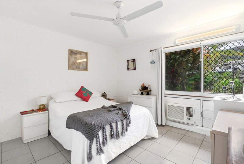 Photo - 3/379 Mayers Street, Edge Hill QLD 4870 - Image 8