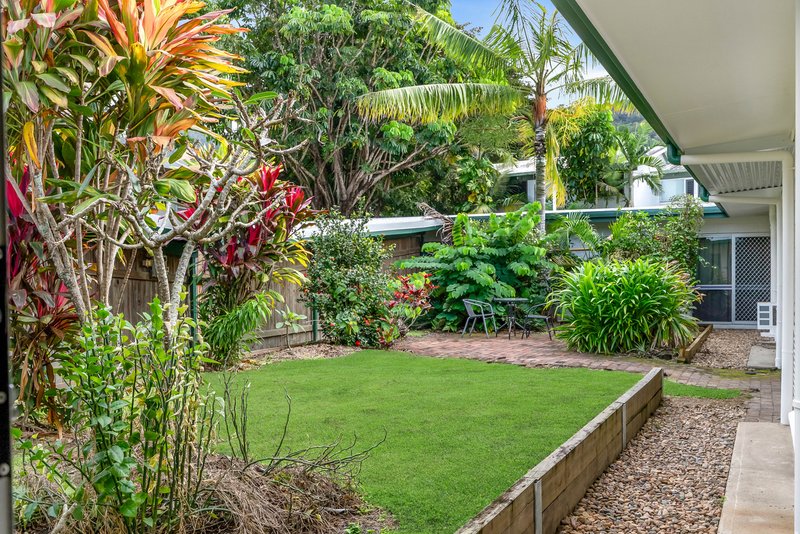 Photo - 3/379 Mayers Street, Edge Hill QLD 4870 - Image 11