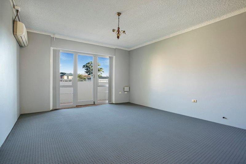 Photo - 3/38-40 Castlereagh Street, Penrith NSW 2750 - Image 5