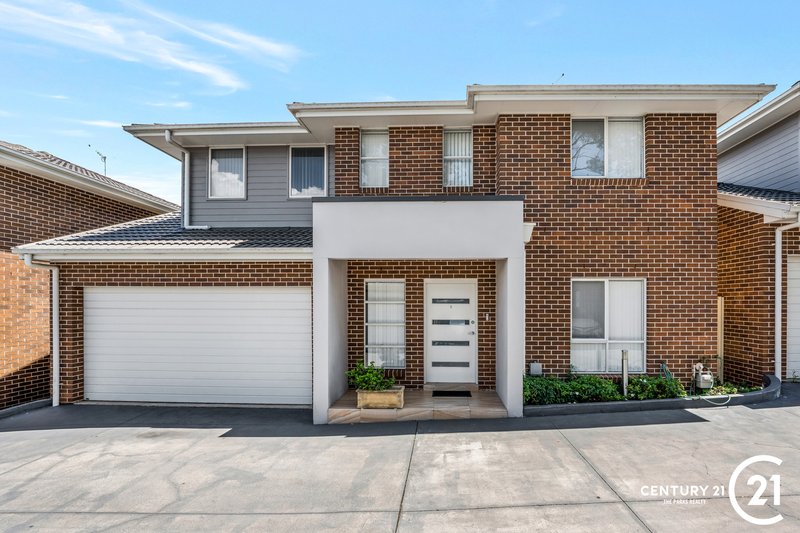 Photo - 3/38-40 Stanbrook Street, Fairfield Heights NSW 2165 - Image 2